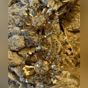 Sarah Coventry vintage earrings